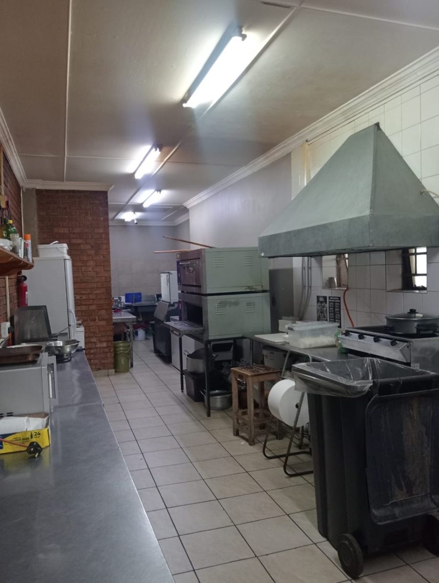 Commercial Property for Sale in Jeffreys Bay Central Eastern Cape